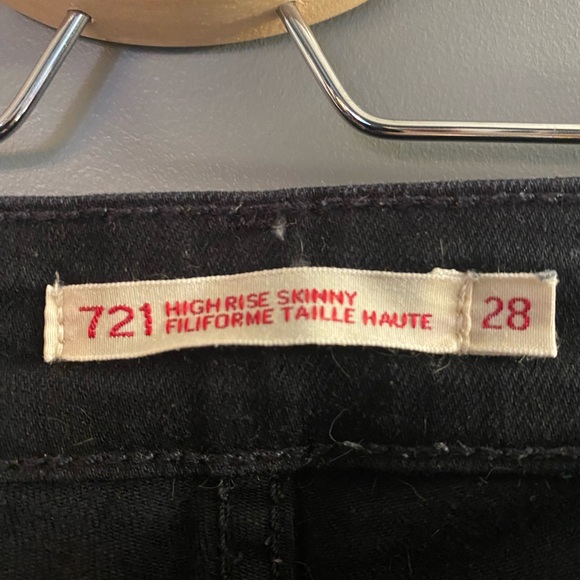 Levi’s Premium 721 High Rise Skinny Jeans in Black Sheep EUC - Picture 5 of 7